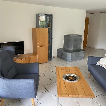 Ferienwohnung Fuer 5 Personen In Cumpadials, Inmitten Der Surselva Sumvitg Exterior foto