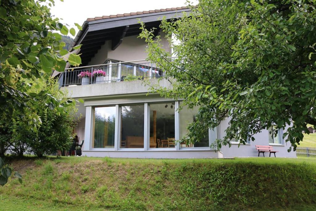 Ferienwohnung Fuer 5 Personen In Cumpadials, Inmitten Der Surselva Sumvitg Exterior foto